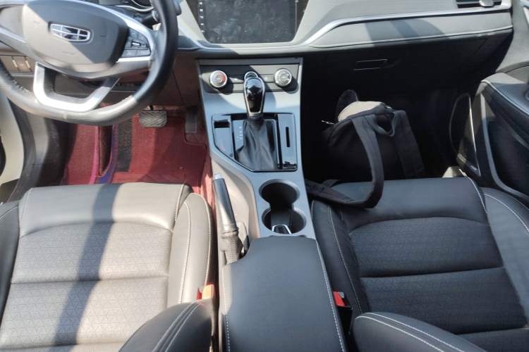 Used Geely Auto Emgrand 2021 UP 1.5L CVT Comfort Model Gear Lever
