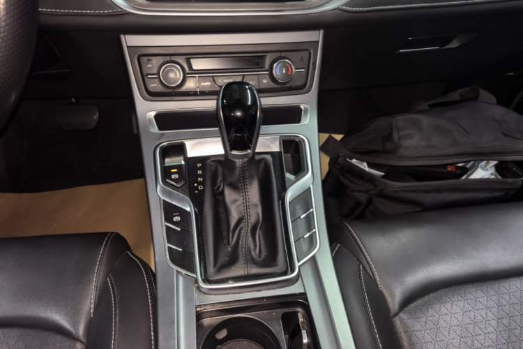 Used Geely Auto Emgrand 2021 UP 1.5L CVT Luxury Model Gear Lever