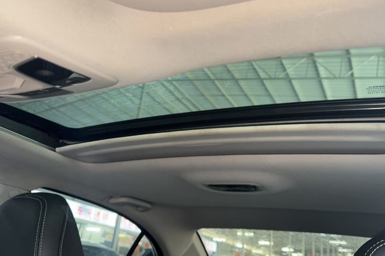 Used Geely Auto Emgrand 2021 UP 1.5L CVT Luxury Model Headliner