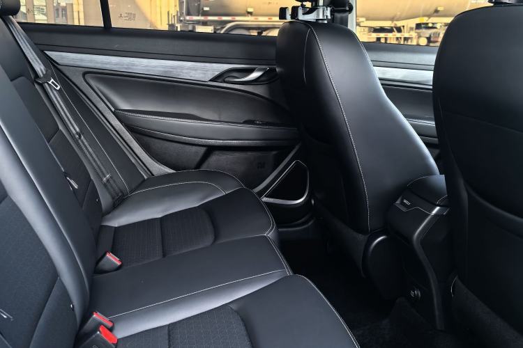 Used Geely Auto Emgrand 2021 UP 1.5L CVT Comfort Model Headliner