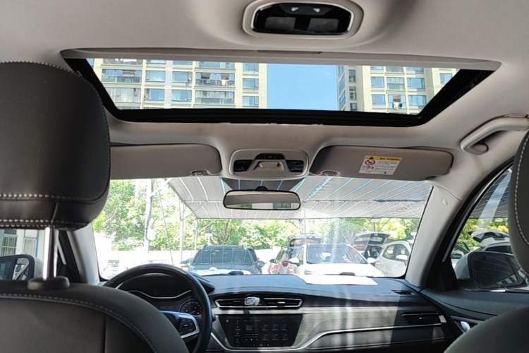 Used Geely Auto Emgrand 2021 UP 1.5L CVT Luxury Model Headliner