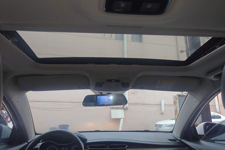 Used Geely Auto Emgrand 2021 UP 1.5L CVT Luxury Model Headliner