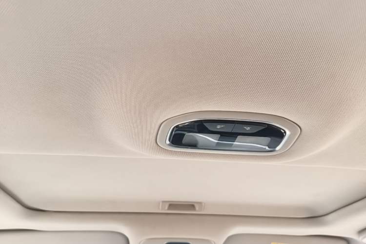 Used Geely Auto Emgrand 2021 UP 1.5L CVT Luxury Model Headliner