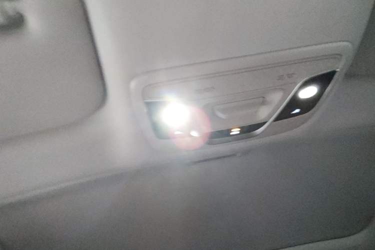 Used Geely Auto Emgrand 2021 UP 1.5L Manual Luxury Model Headliner
