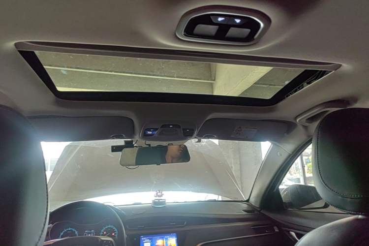 Used Geely Auto Emgrand 2021 UP 1.5L CVT Luxury Model Headliner