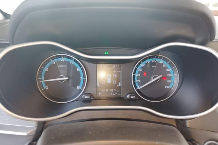 Used Geely Auto Emgrand 2021 UP 1.5L Manual Luxury Model Instrument Cluster