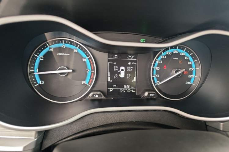 Used Geely Auto Emgrand 2021 UP 1.5L CVT Luxury Model Instrument Cluster