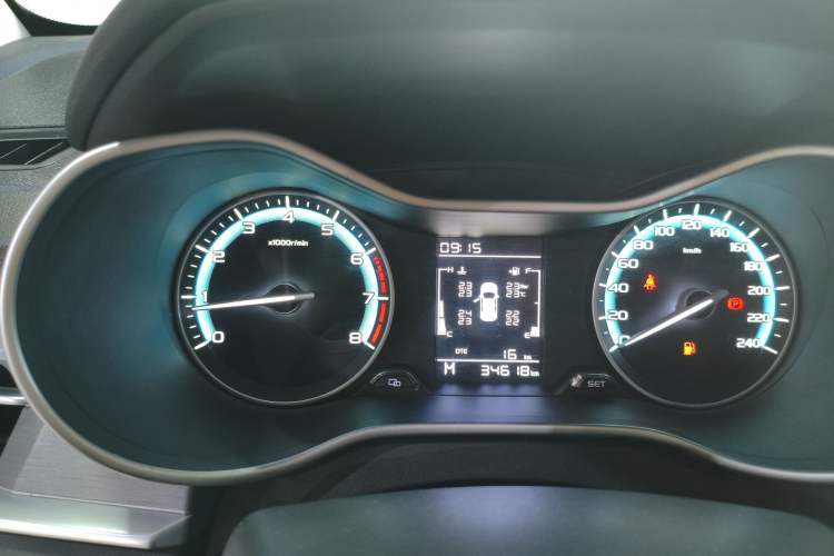 Used Geely Auto Emgrand 2021 UP 1.5L Manual Comfort Model Instrument Cluster