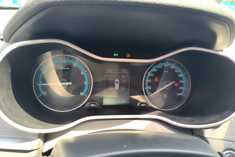 Used Geely Auto Emgrand 2021 UP 1.5L Manual Luxury Model Instrument Cluster