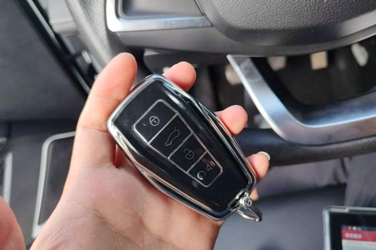Used Geely Auto Emgrand 2021 UP 1.5L Manual Luxury Model Interior 1