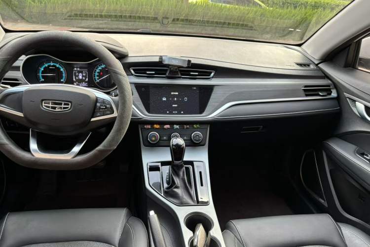 Used Geely Auto Emgrand 2021 UP 1.5L CVT Comfort Model Interior 1