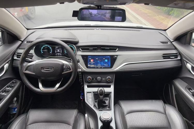 Used Geely Auto Emgrand 2021 UP 1.5L Manual Comfort Model Interior 2