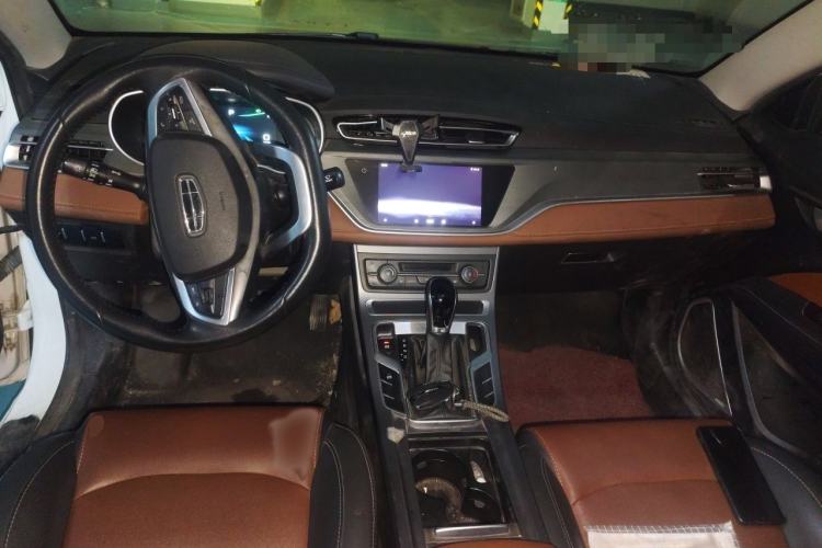 Used Geely Auto Emgrand 2021 UP 1.5L CVT Advanced Edition Interior 2