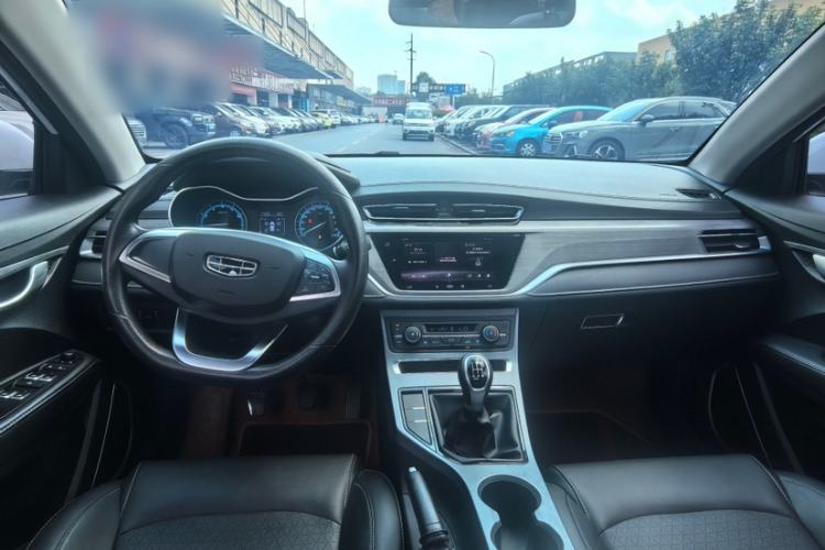 Used Geely Auto Emgrand 2021 UP 1.5L Manual Luxury Model Interior 2