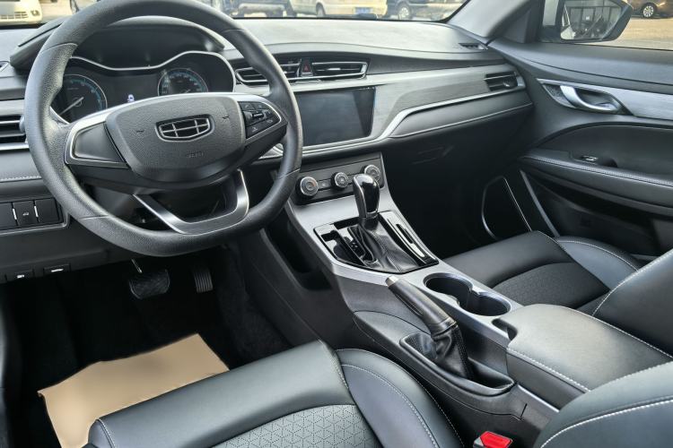 Used Geely Auto Emgrand 2021 UP 1.5L CVT Comfort Model Interior 3