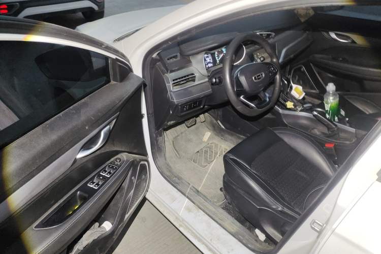 Used Geely Auto Emgrand 2021 UP 1.5L CVT Comfort Model Interior 3