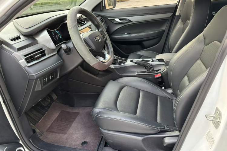 Used Geely Auto Emgrand 2021 UP 1.5L CVT Comfort Model Interior 3