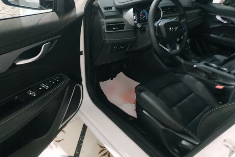 Used Geely Auto Emgrand 2021 UP 1.5L CVT Comfort Model Interior 3