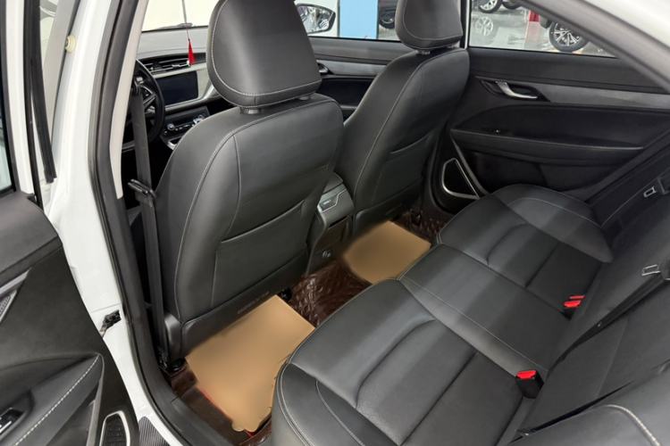 Used Geely Auto Emgrand 2021 UP 1.5L CVT Luxury Model Interior 6