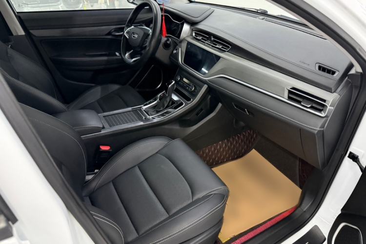 Used Geely Auto Emgrand 2021 UP 1.5L CVT Luxury Model Interior 8