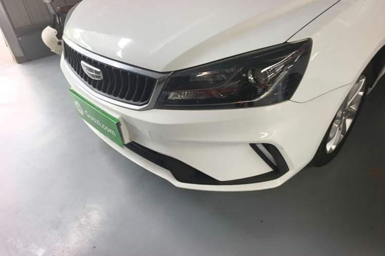 Used Geely Auto Emgrand 2021 UP 1.5L Manual Luxury Model Left Front Headlight