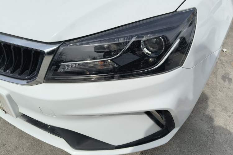 Used Geely Auto Emgrand 2021 UP 1.5L CVT Luxury Model Left Front Headlight