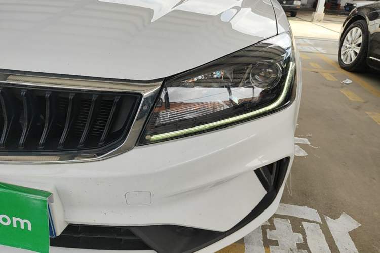 Used Geely Auto Emgrand 2021 UP 1.5L CVT Luxury Model Left Front Headlight