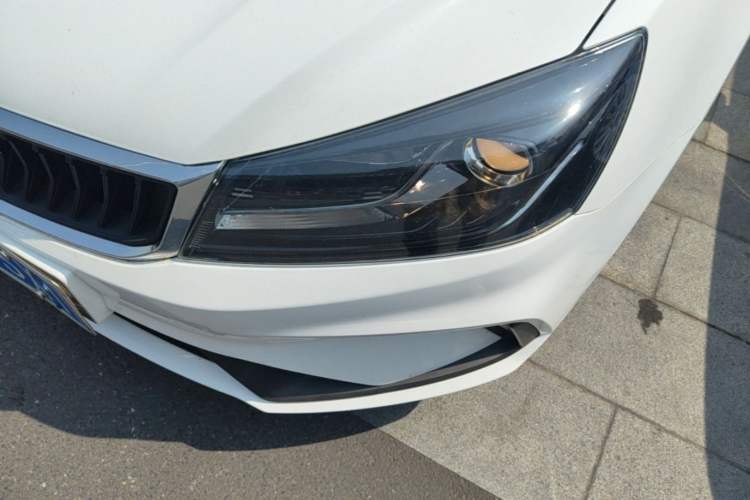Used Geely Auto Emgrand 2021 UP 1.5L CVT Luxury Model Left Front Headlight