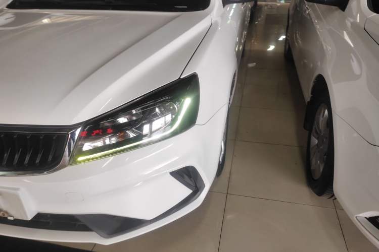 Used Geely Auto Emgrand 2021 UP 1.5L CVT Luxury Model Left Front Headlight