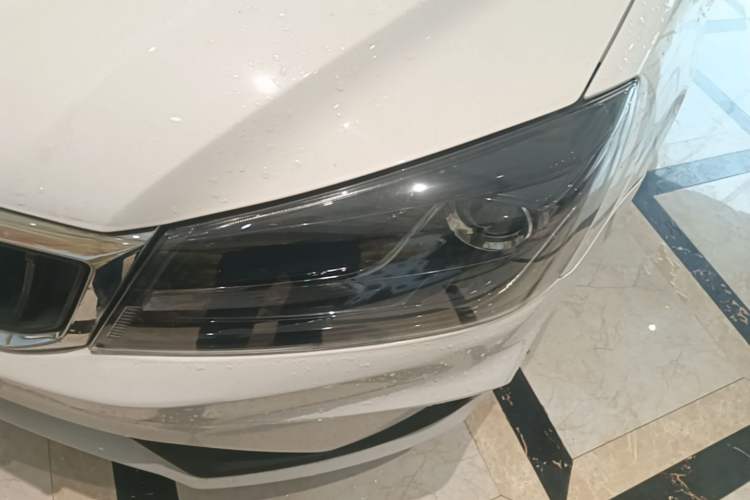 Used Geely Auto Emgrand 2021 UP 1.5L CVT Luxury Model Left Front Headlight