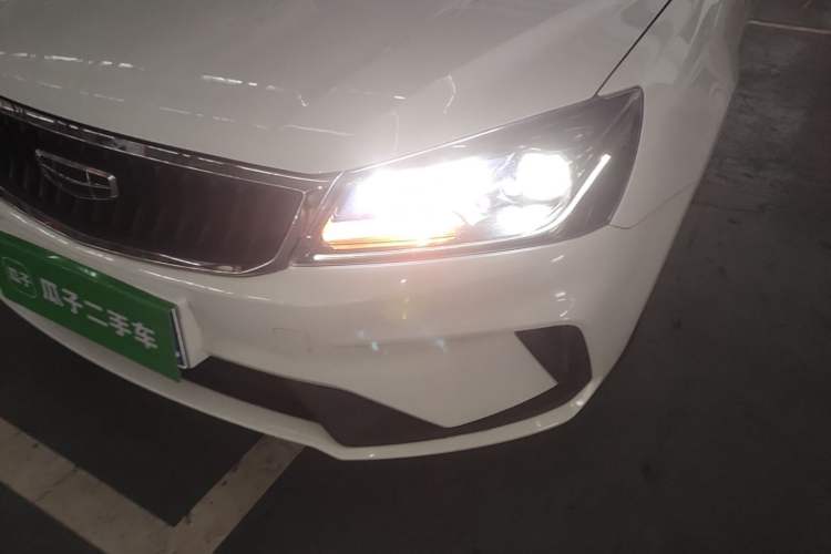 Used Geely Auto Emgrand 2021 UP 1.5L Manual Luxury Model Left Front Headlight