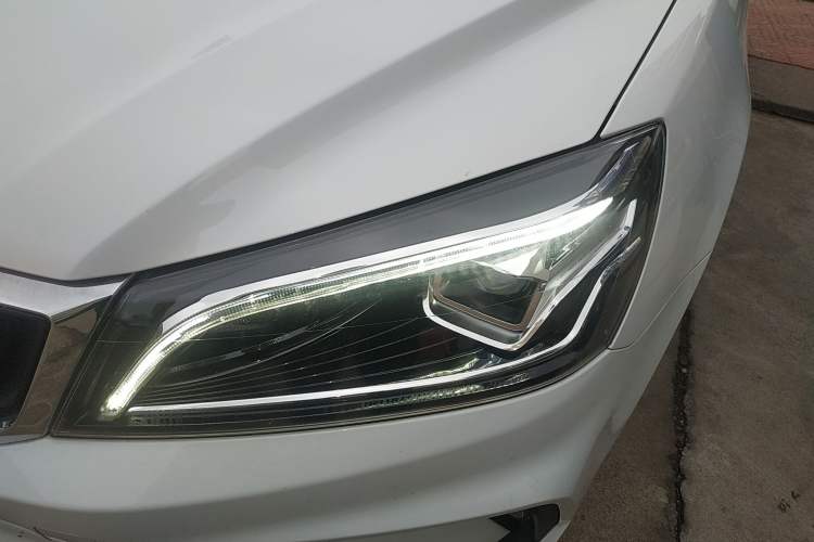 Used Geely Auto Emgrand 2021 UP 1.5L CVT Advanced Edition Left Front Headlight