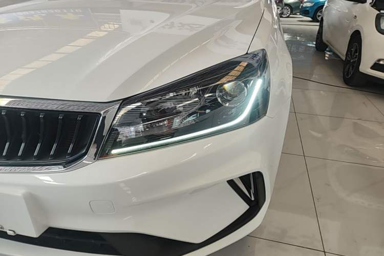 Used Geely Auto Emgrand 2021 UP 1.5L CVT Luxury Model Left Front Headlight