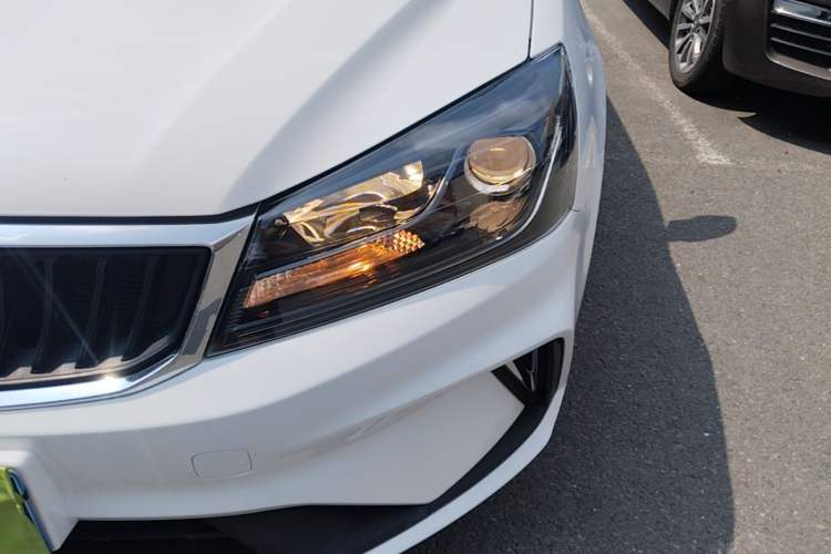 Used Geely Auto Emgrand 2021 UP 1.5L CVT Comfort Model Left Front Headlight