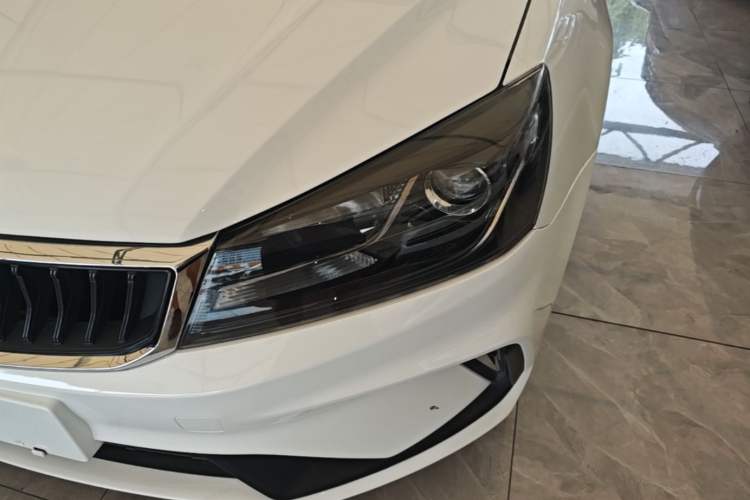 Used Geely Auto Emgrand 2021 UP 1.5L CVT Luxury Model Left Front Headlight