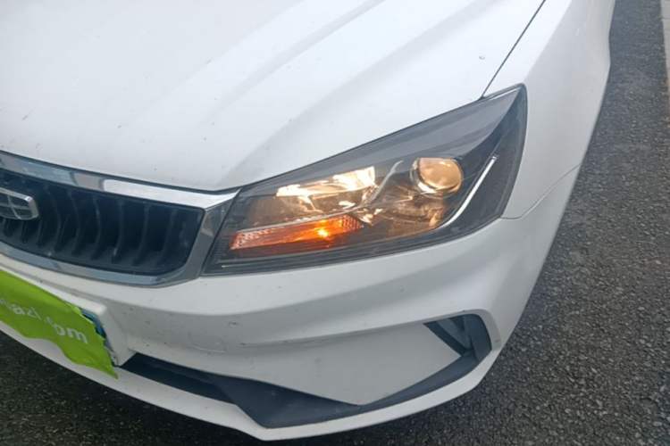 Used Geely Auto Emgrand 2021 UP 1.5L CVT Comfort Model Left Front Headlight