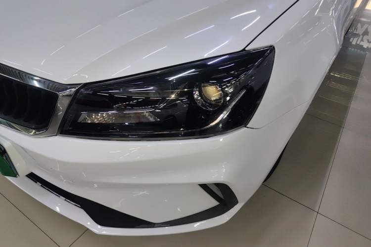 Used Geely Auto Emgrand 2021 UP 1.5L CVT Luxury Model Left Front Headlight