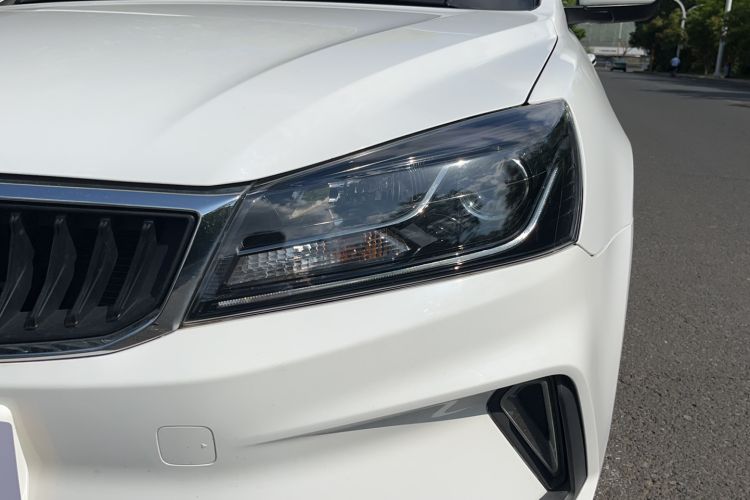 Used Geely Auto Emgrand 2021 UP 1.5L CVT Comfort Model Left Front Headlight