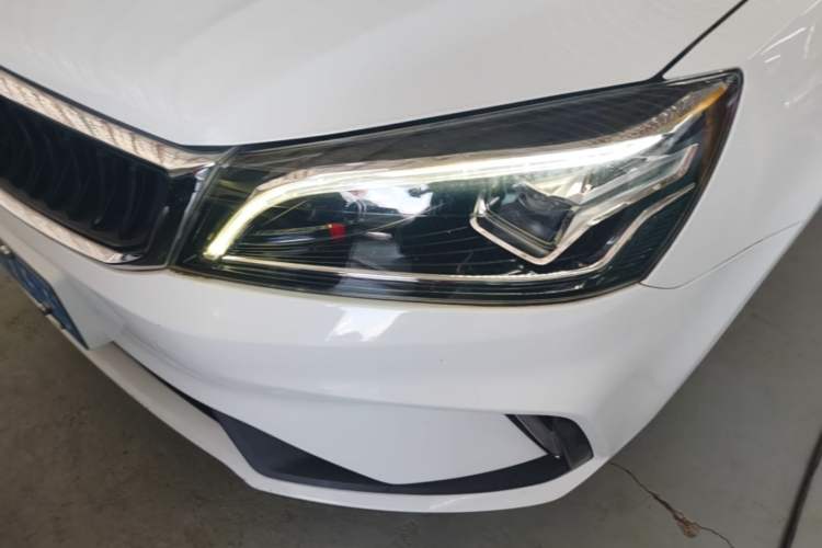 Used Geely Auto Emgrand 2021 UP 1.5L CVT Advanced Edition Left Front Headlight