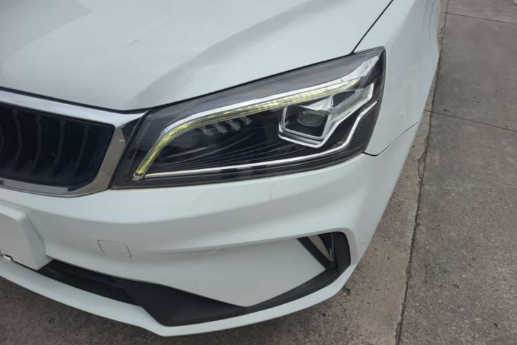 Used Geely Auto Emgrand 2021 UP 1.5L CVT Advanced Edition Left Front Headlight