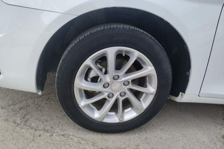 Used Geely Auto Emgrand 2021 UP 1.5L CVT Luxury Model Left Front Wheel Hub