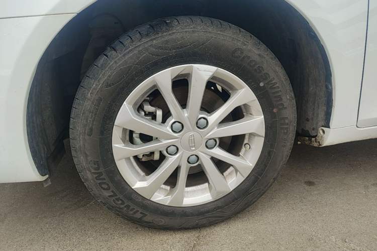 Used Geely Auto Emgrand 2021 UP 1.5L CVT Comfort Model Left Front Wheel Hub