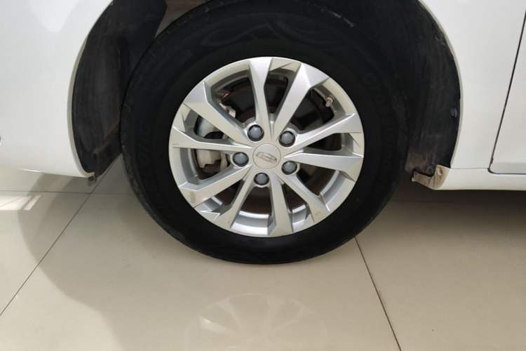 Used Geely Auto Emgrand 2021 UP 1.5L CVT Comfort Model Left Front Wheel Hub