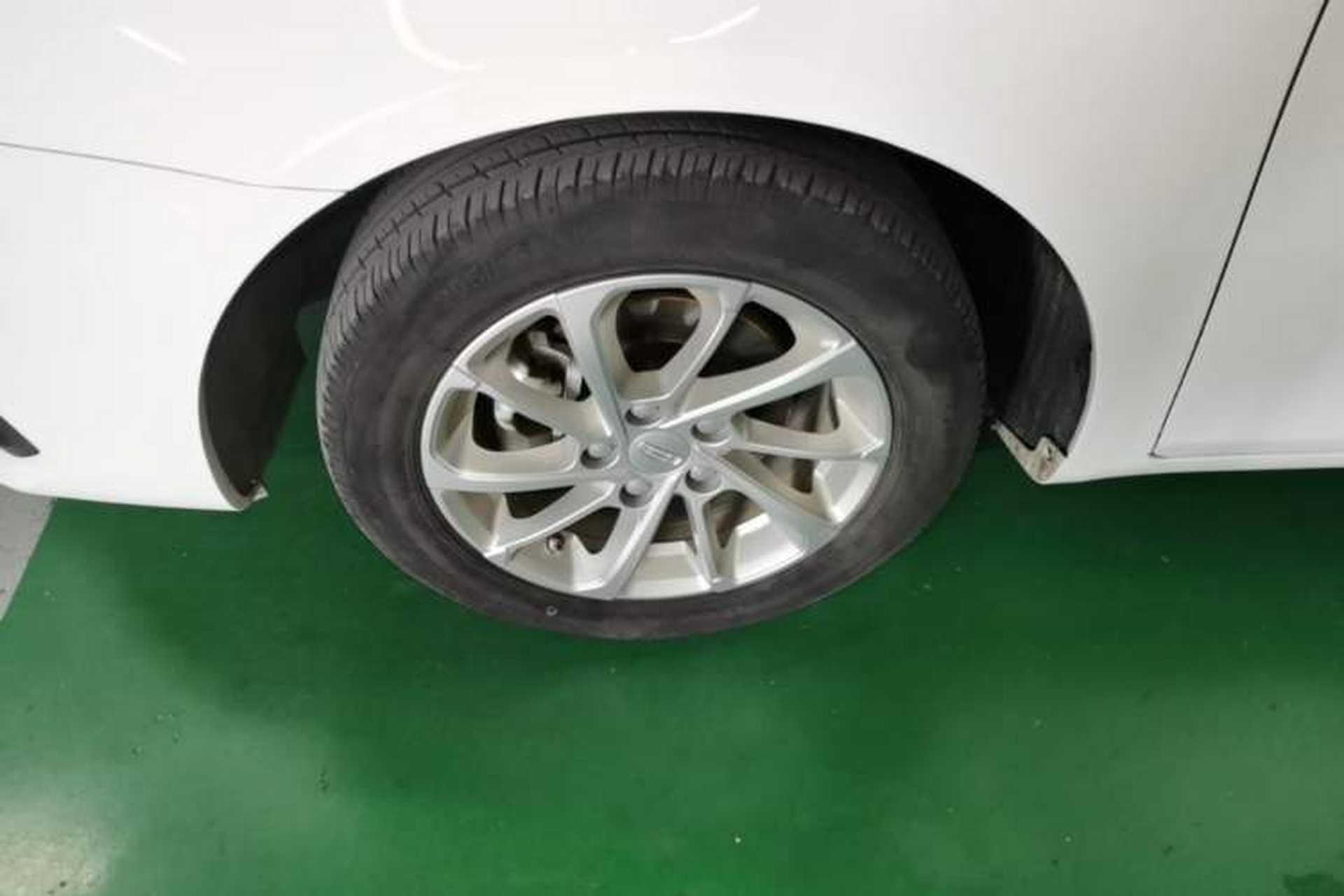 Used Geely Auto Emgrand 2021 UP 1.5L CVT Luxury Model Left Front Wheel Hub