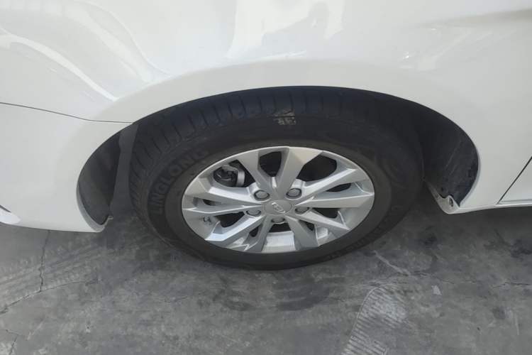 Used Geely Auto Emgrand 2021 UP 1.5L Manual Comfort Model Left Front Wheel Hub