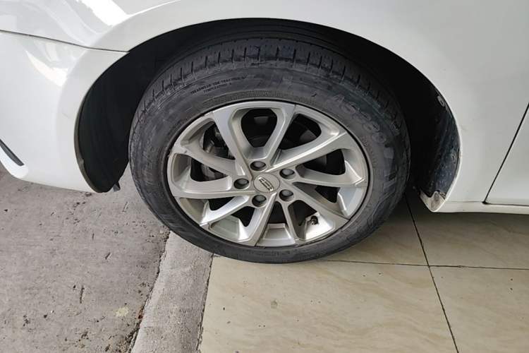 Used Geely Auto Emgrand 2021 UP 1.5L CVT Luxury Model Left Front Wheel Hub