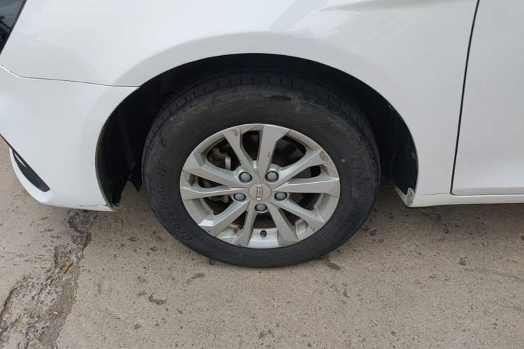 Used Geely Auto Emgrand 2021 UP 1.5L Manual Comfort Model Left Front Wheel Hub