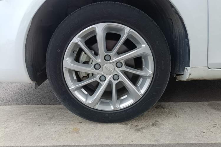 Used Geely Auto Emgrand 2021 UP 1.5L CVT Comfort Model Left Front Wheel Hub