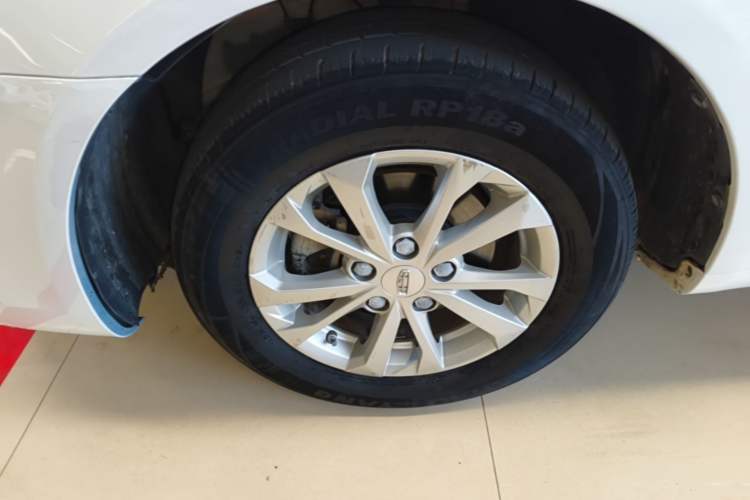 Used Geely Auto Emgrand 2021 UP 1.5L CVT Comfort Model Left Front Wheel Hub