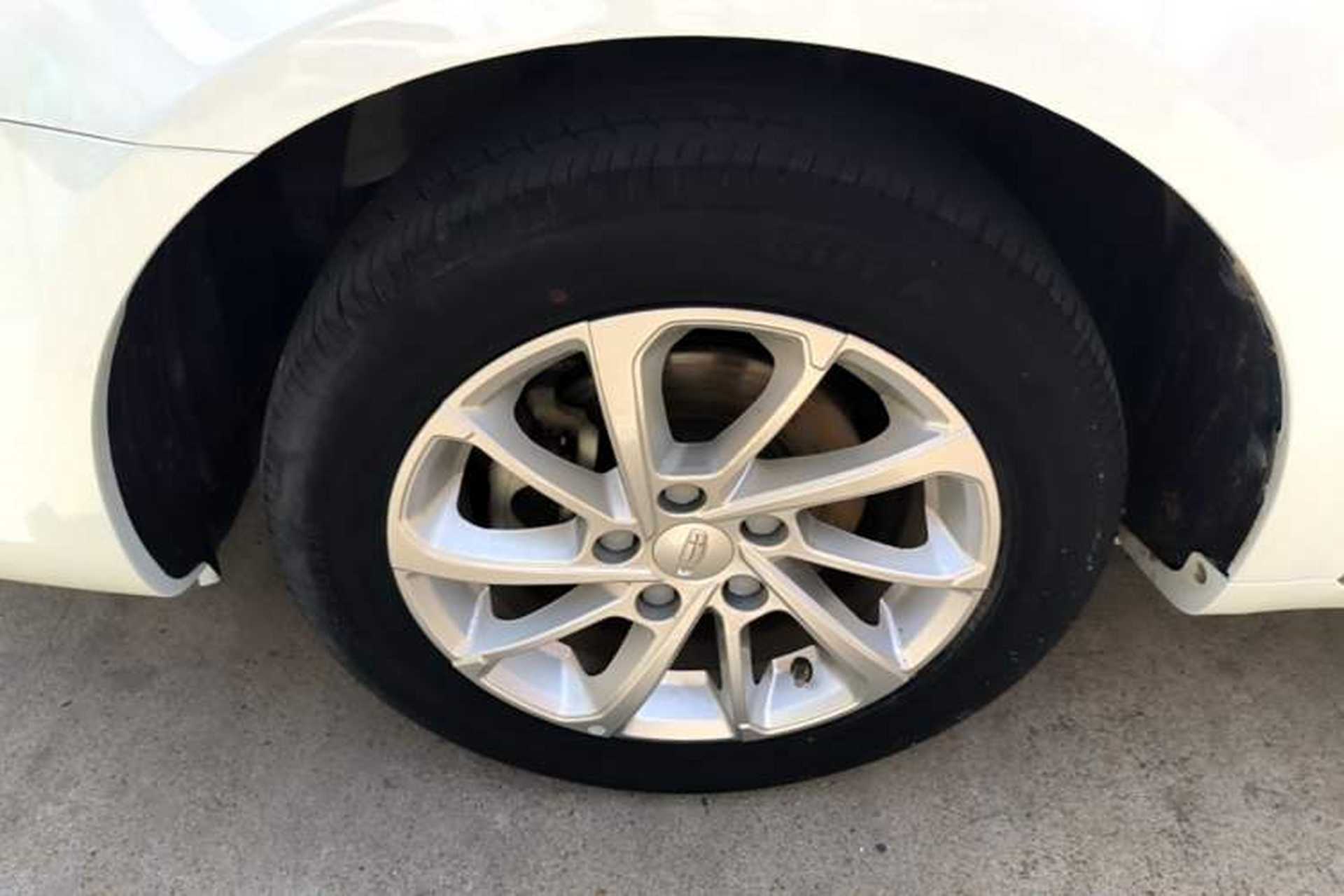 Used Geely Auto Emgrand 2021 UP 1.5L Manual Luxury Model Left Front Wheel Hub